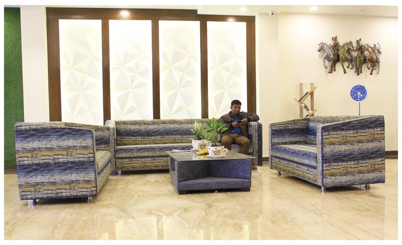 Roorkee Hotel Radiant Inn المظهر الخارجي الصورة